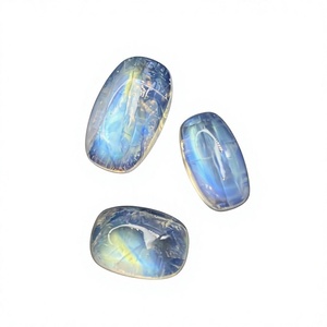 Lote certificado de piedras sueltas de piedra lunar natural arcoíris con forma de cojín, cabujones de 17.85 quilates para joyería - Product Image 1
