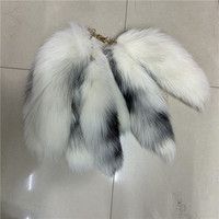 Mode belle conception fourrure animale en gros naturel moelleux queue de renard pendentifs fée vraie fourrure de renard queue porte-clés