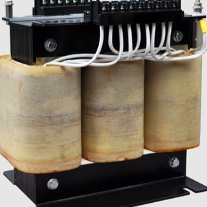 Transformador Eléctrico de Doble Bobinado Aihara SD 122, 100V a 24V 0.25A, Fuente de Alimentación para Uso Industrial - Product Image 4