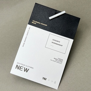 Étiquette de vêtement personnalisable haut de gamme minimaliste multicolore rétractable pour chaussures et chaussettes, nouveau matériau carton - Product Image 3