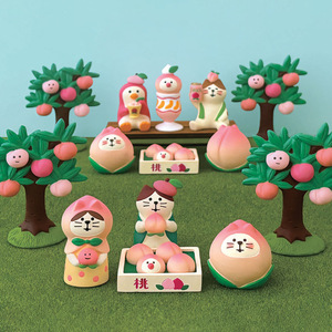 Japanese Style Zakka Cute Peach Cat Figurine Resin Miniature Ornament Desktop Home Decoration Handmade Craft Gift - Product Image 1