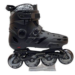Patins à roulettes Jing Stock Urban Freestyle Slalom Noir Blanc 4 roues à coque rigide pour adulte - Product Image 3