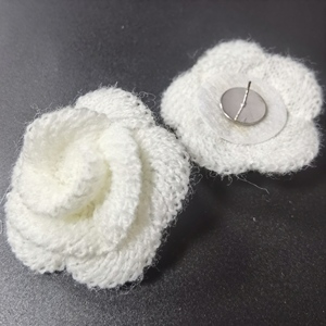 <span class=keywords><strong>Orecchini</strong></span> a perno fatti a mano all'uncinetto a forma di rosa per donna, gioielli da sposa a fiore rosa <span class=keywords><strong>con</strong></span> incastonatura a castone, regalo carino per anniversario - Product Image 2