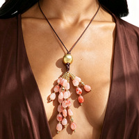 Collier vintage coloré à pampilles perlées pour femme, longue chaîne en corde avec pendentif en résine, style bohème, pour pull, vente en gros