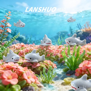 Ornement de requin mignon Lanshuo en résine plastique, mini décoration d'aquarium, thème océan, décoration de bureau - Product Image 1