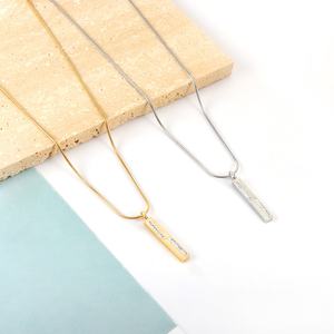 Collar de Acero Inoxidable con Nombre Personalizado para Niñas, Chapado en Oro PVD de 18k, 1 Gramo de Oro, Diseño de Flor, Joyería Australiana - Product Image 6