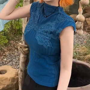 <span class=keywords><strong>T</strong></span>-<span class=keywords><strong>shirt</strong></span> élégant bleu à col montant avec détails raffinés pour <span class=keywords><strong>femme</strong></span> – Blouse sexy d'é<span class=keywords><strong>t</strong></span>é - Product Image 2