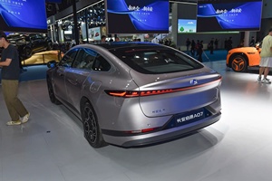 Changan Qiyuan A07, nouvelle <span class=keywords><strong>voiture</strong></span> électrique pure 5 places, 172 km/h, berline, conduite à gauche, fabriquée en Chine - Product Image 4