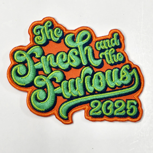 CF-EM25154 Hersteller von Stickerei-Patches mit Geringer Mindestbestellmenge, Kleidungs-Heißpressaufnäher, Maßgefertigtes Logo, Individuelle Stickerei-Patches für Kleidung - Product Image 4