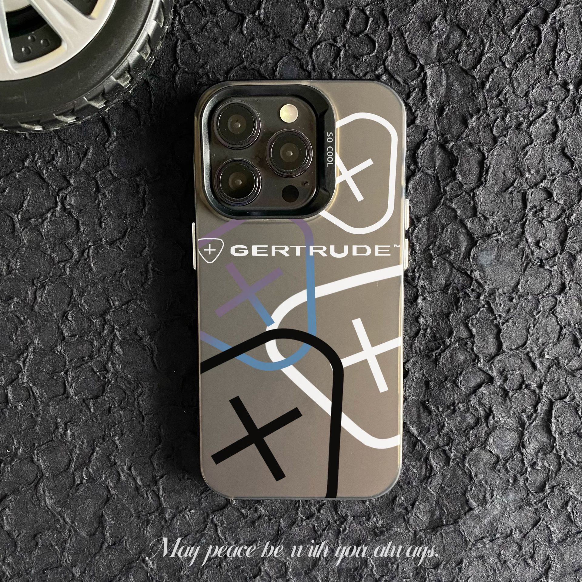 Marque de mode Obsidian Black-fold cross