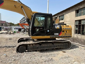รถขุดไฮดรอลิกแบบตีนตะขาบ CAT 320DL มือสอง ขนาด 20 ตัน พร้อมบุ้งกี๋ขุดขนาด 0.80 ลบ.ม. คุณภาพสูง - Product Image 3