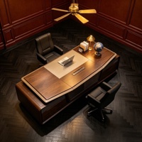 Bureau de direction haut de gamme moderne avec panneau frontal texturé pour les intérieurs d'entreprise