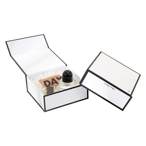 Listo para enviar <span class=keywords><strong>Libro</strong></span> de lujo en forma de rígido Ecológico Caja plegable de cartón Papel Clamshell Caja de regalo magnética - Product Image 1