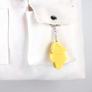 Llavero Colgante de PVC con Rebanada de Piña, Modelo de Comida de Simulación DIY, Accesorios para Bolsos, Regalo al por Mayor - Product Image 4