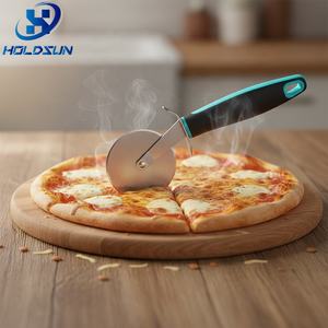 ที่ตัด<span class=keywords><strong>พ</strong></span>ิซซ่าแบบ<span class=keywords><strong>ว</strong></span>งกลม สแตนเลสอย่างดี ปลอดภัยสำหรับอาหาร <span class=keywords><strong>พ</strong></span>ร้อมด้ามจับยางอย่างดี ใช้งานง่าย สำหรับตัดอาหาร  รับทำโลโก้ตามสั่ง - Product Image 6