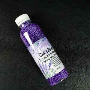 Desodorizante de carbón activado para caja de arena de gatos y perros, perlas eliminadoras de olores, fuerte absorción de amoníaco, sin polvo, limpieza profunda - Product Image 1