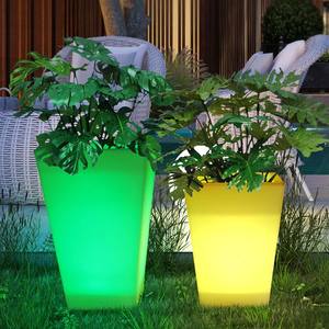 Pots de fleurs <span class=keywords><strong>lumineux</strong></span> à LED pour l'extérieur, hôtel, grand <span class=keywords><strong>pot</strong></span> de fleurs en plastique rotomoulé avec lumière LED lumineuse - Product Image 2