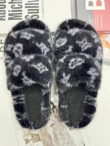 Women Mink Fur slippers Fashion Factory Wholesale <strong>Black</strong> Grey Pattern Fluffy Breathable Soft Plush <strong>Platform</strong> - Product Image 4
