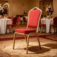 Chaises d'Événement Empilables en Gros pour Hôtels, Églises, Mariages, Cérémonies, Conférences – Cadre Doré, Rouge, pour Salles de Banquet