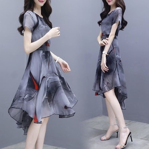 Nouvelle Robe d'été pour Femme à Manches Courtes, Style Coréen, Effet Amincissant, Imprimée, Col Rond, en Mousseline de Soie Fluide - Product Image 2