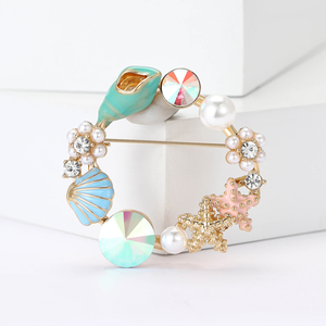 高級レディースラインストーンブローチ合金ヒトデコンクラインストーンリースブローチハワイアンパーティーコスチュームチェストフラワーブローチ - Product Image 1