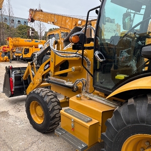 Retroexcavadora Caterpillar 420F usada de alta calidad con caja de cambios de 20 toneladas Componentes de núcleo de motor de 3 toneladas China - Product Image 4