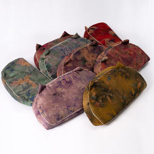 หมอนผ้าไหมเซียงหยุนออร์แกนิคสุดหรู รูปทรงหูแมวน่ารัก หลายสี หมอนเครื่องนอนขายส่ง หมอนผ้าไหมสไตล์จีนระดับไฮเอนด์ - Product Image 1