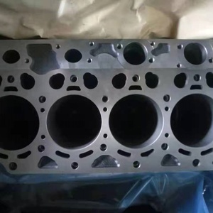 Pièces de moteur BL60 BL61 BL71 EC135B EC140B L50E Carter moteur BF4M2012 D4D D4E Bloc-cylindres 04289951 04282837 20791246 24425842 - Product Image 3