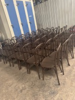 Chaise en plastique empilable élégante pour hôtel, événement, fête, salle à manger, style bois courbé, vente en gros
