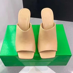 Sandalias de Tacón Alto Metálicas Irregulares Estilo Desfile de Moda, con Punta Cuadrada, para Mujer, Estilo Spicy Girls, Zapatos de Verano - Product Image 5
