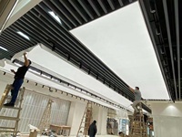 Panneau de plafond rétroéclairé avec boîte à lumière LED - Film souple extensible IP65, cadre en profilé aluminium pour restaurant, café, bar