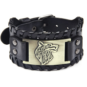 Pulsera Vikinga de Cuero Ancho Estilo Nórdico para Hombre, Diseño Punk Moderno con Cabeza de Lobo Celta y Patrón Geométrico, ¡Oferta! - Product Image 2