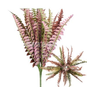 Helecho artificial Greenway con forma de cola de pez, 33 hojas verdes y rojas, planta decorativa para pared interior y exterior - Product Image 1
