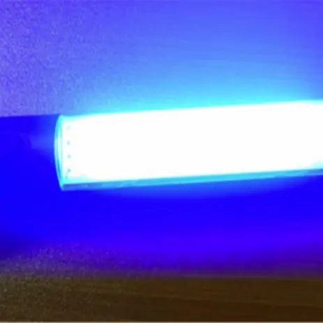 High quality best selling led torch light flashlight long distance portable flashlight