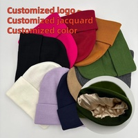 Bonnet Y2K imprimé intégral personnalisé avec doublure en satin, bonnet d'hiver tricoté sans revers avec logo jacquard double couche