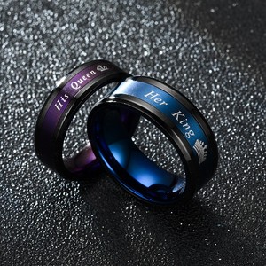 Joyería mínima, anillos románticos en forma de O de 8mm y 6mm para pareja, anillos lisos de acero inoxidable con letras King Queen y corona - Product Image 1