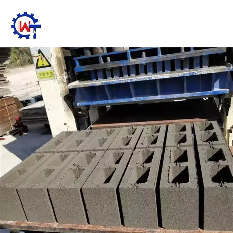 QT10-15 기타 건축 자재 기계 시멘트 블록 만들기 기계 Maquina Para Hacer Bloques 블록 기계 만들기