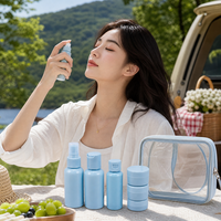 Lot de voyage en gros approuvé par la TSA, en PET, rechargeable, anti-fuite, avec pots cosmétiques scellés réutilisables pour lotions et soins de la peau en vacances