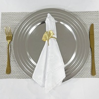 Assiette de présentation ronde en plastique PP de 13 pouces, personnalisable, pour mariage, événement, fête, salle à manger, couleur argent