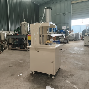 Fancy hecho a mano pequeña máquina para hacer jabón completamente automática precio en la India - Product Image 2