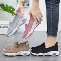 Chaussures confortables à coussin d'air pour femmes, baskets de marche antidérapantes en tricot avec soutien de la voûte plantaire et semelle compensée pour personnes âgées