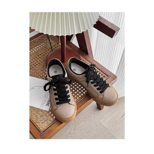 Zapatillas Clásicas de Lona de Caña Baja para Skate, Zapatos para Caminar al Aire Libre, Superficie de Gamuza Negra Mate, Suela Gruesa Resistente al Desgaste, Zapatos de Plataforma - Product Image 1