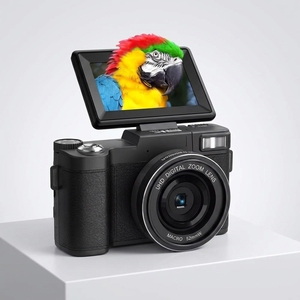 Appareil photo numérique rétro compact 5K avec 72MP, écran 3 pouces, 180° Caméra Flip Screen 16X pour vidéos YouTube DC602R, résolution 5K, capture des images éblouissantes de haute qualité - Product Image 1