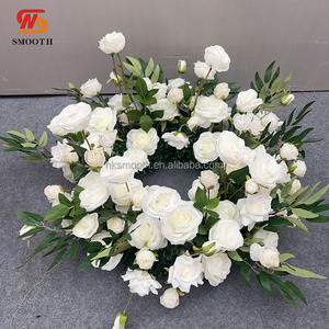 Anillo Floral Hecho a Mano para Decoración de Bodas y Eventos, Centro de Mesa para Portavelas - Product Image 2