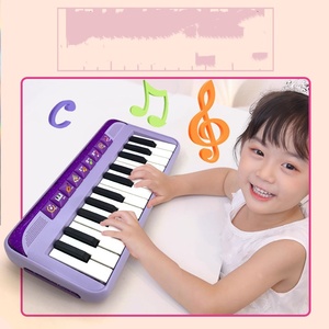 Clavier musical éducatif en plastique coloré avec lumières pour enfants - Vente en gros - Product Image 3