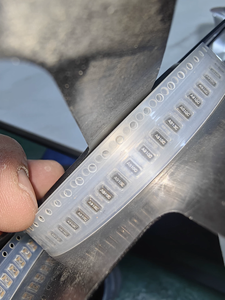 Risonatore al Quarzo Industriale FC-135 32.7680KA-A3 32.768kHz 3215 SMD RTC ±20ppm 12.5pF Q13FC135 FC135 A331L - Product Image 2