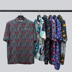 Chemises de golf polo en polyester à sublimation de haute qualité, extensibles dans 4 directions, respirantes, avec logo brodé personnalisé - Product Image 2