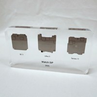 Support d'affichage transparent en acrylique personnalisé avec puce électronique intégrée, pour spécimens, souvenirs technologiques et trophées