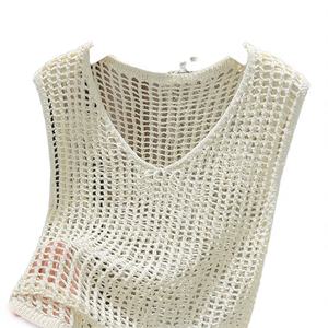 Haut sans manches en crochet ajouré avec col à nœud et logo frontal, style vintage décontracté pour femme - Product Image 2