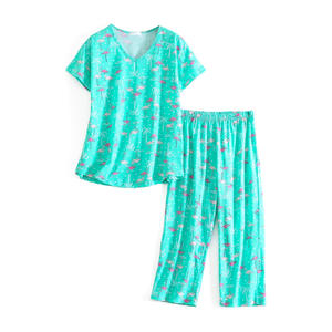 Camisón Minimalista de Algodón y Viscosa, Térmico y Transpirable para Mujer, Líneas Limpias, Ropa de Dormir de Verano, Cintura Elástica, Tono Neutro - Product Image 1